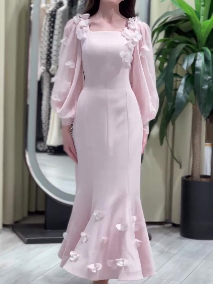 ✨ Robe Élégante à Manches Longues – Détails Floraux & Coupe Sirène ✨