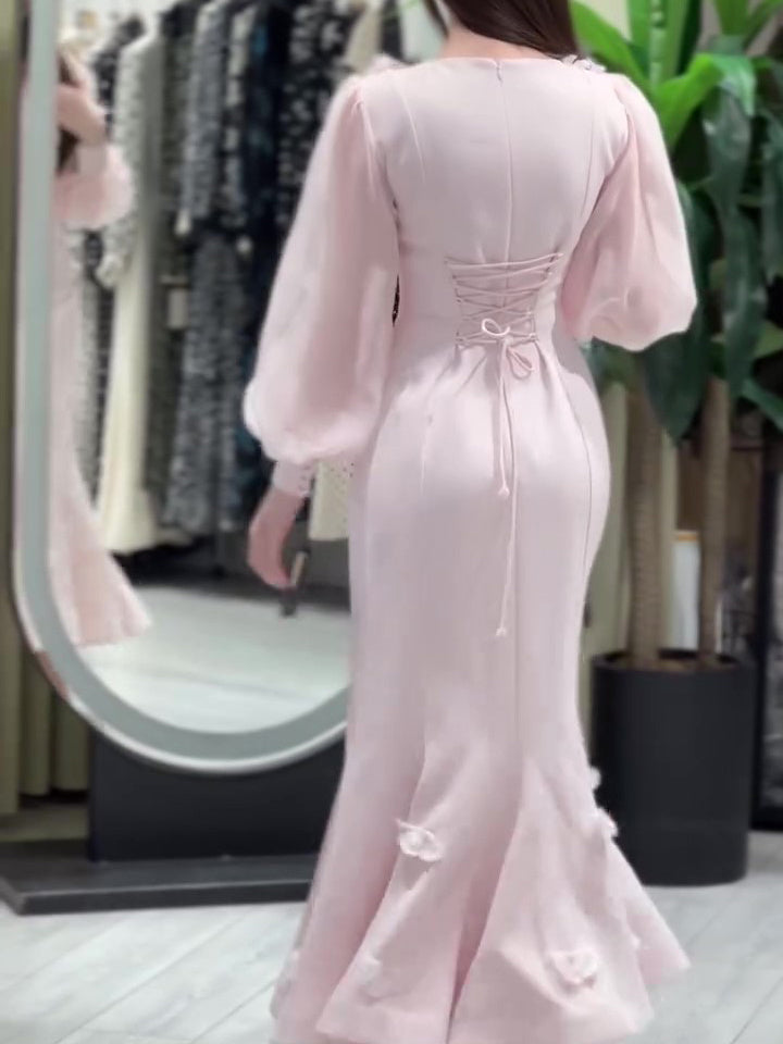 ✨ Robe Élégante à Manches Longues – Détails Floraux & Coupe Sirène ✨